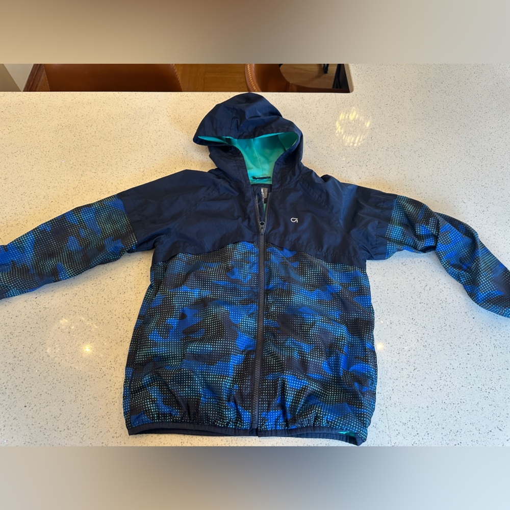 GAP Fit Green and Black Jacket